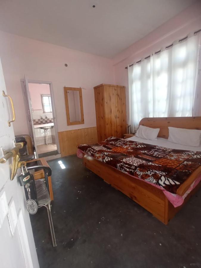 Snow Oak Guest House Kasol Εξωτερικό φωτογραφία