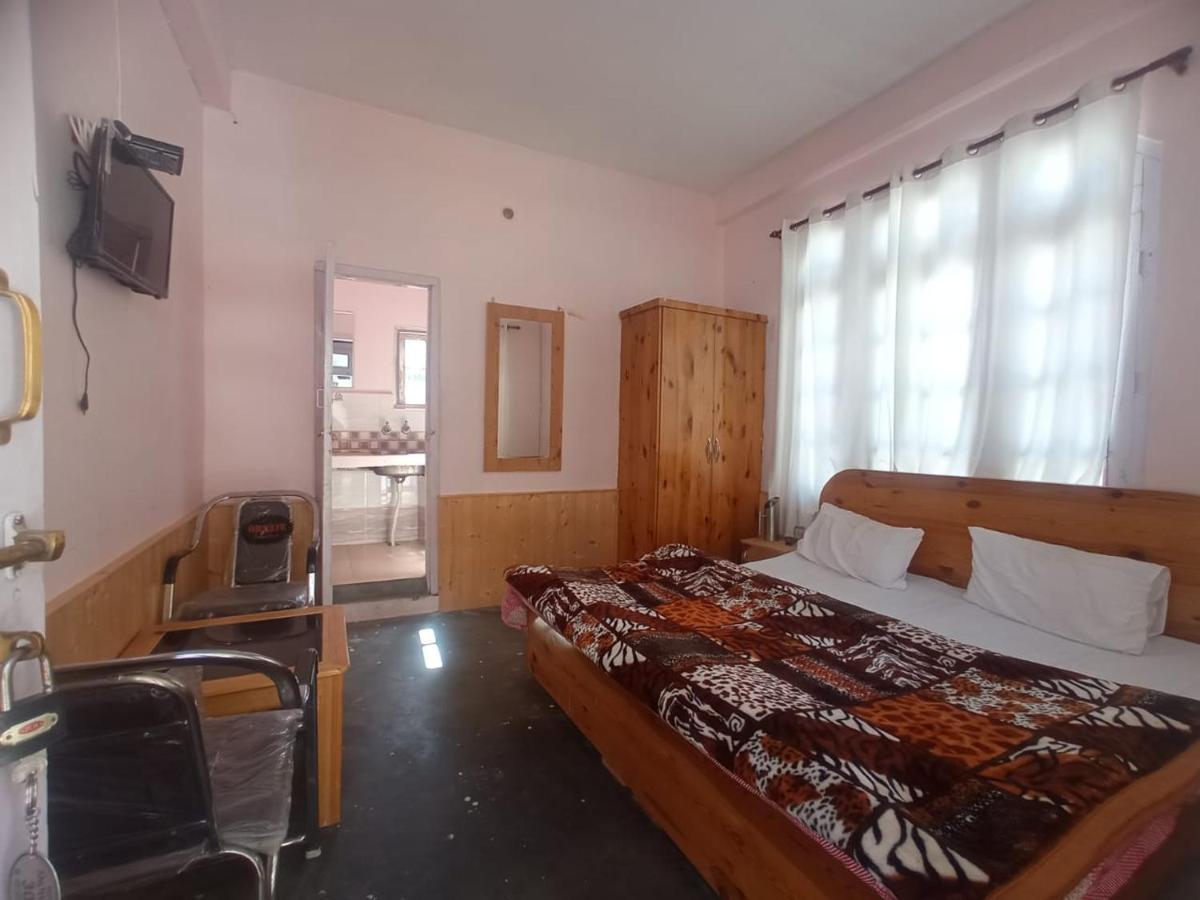 Snow Oak Guest House Kasol Εξωτερικό φωτογραφία